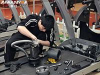 賽瑪告訴您：商用跑步機(jī)這樣保養(yǎng)才得當(dāng)！